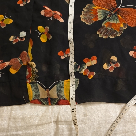 MORGAN COLE Black and Orange 3/4 Sleeve Silk Blouse - Picture 9 of 12